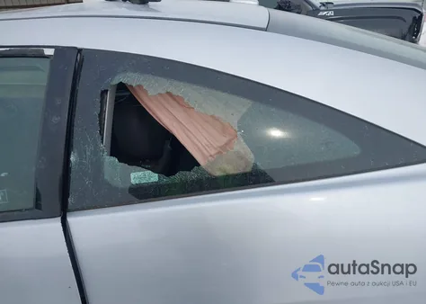 2005 Honda Accord 3.0 Ex z USA, uszkodzony, nr VIN 1HGCM81705A010400